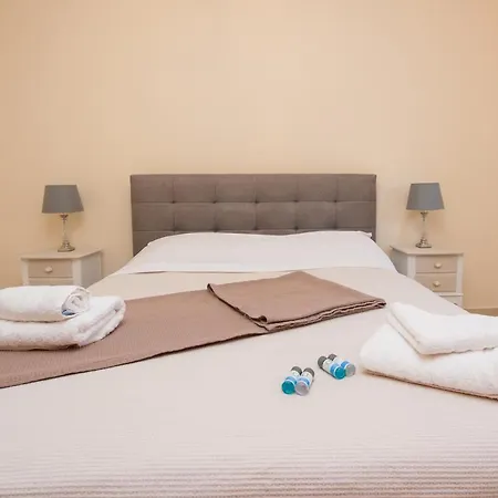 Julias Village-allure Vakantiehuis *